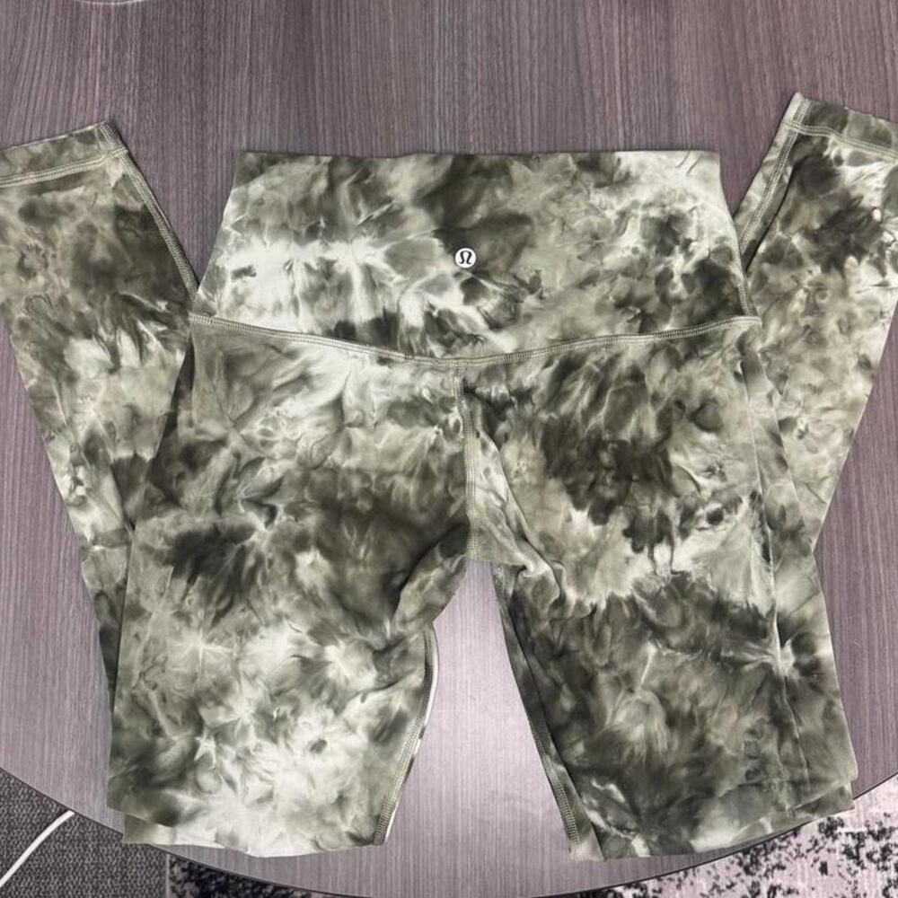 Lululemon green tie dye leggings